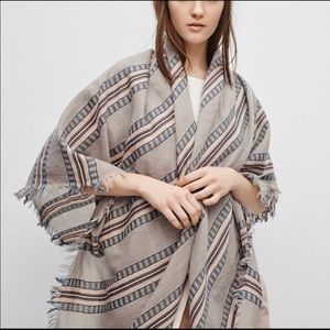 Aritzia Blanket Scarf